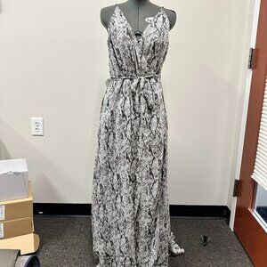 Astr the Label Grey Snake Print Strappy Wrap Chiffon Maxi Dress Sz XL